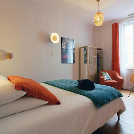 Alma Guest house *