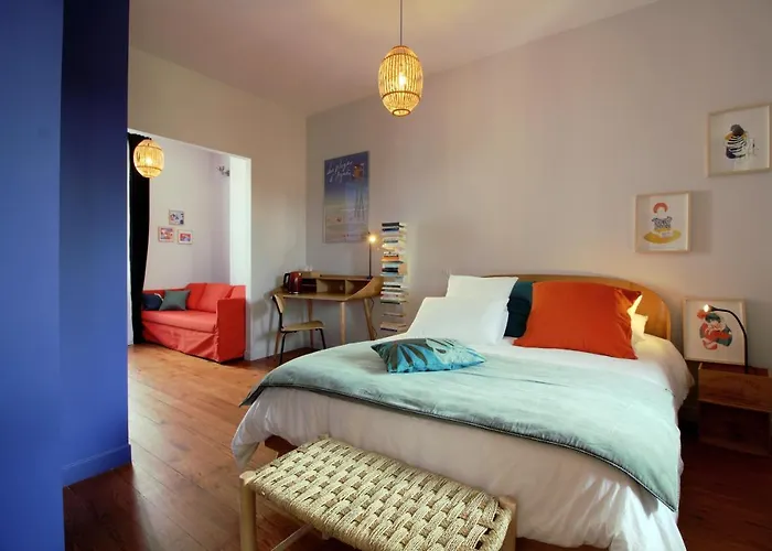 Casa de hóspedes Alma 3*